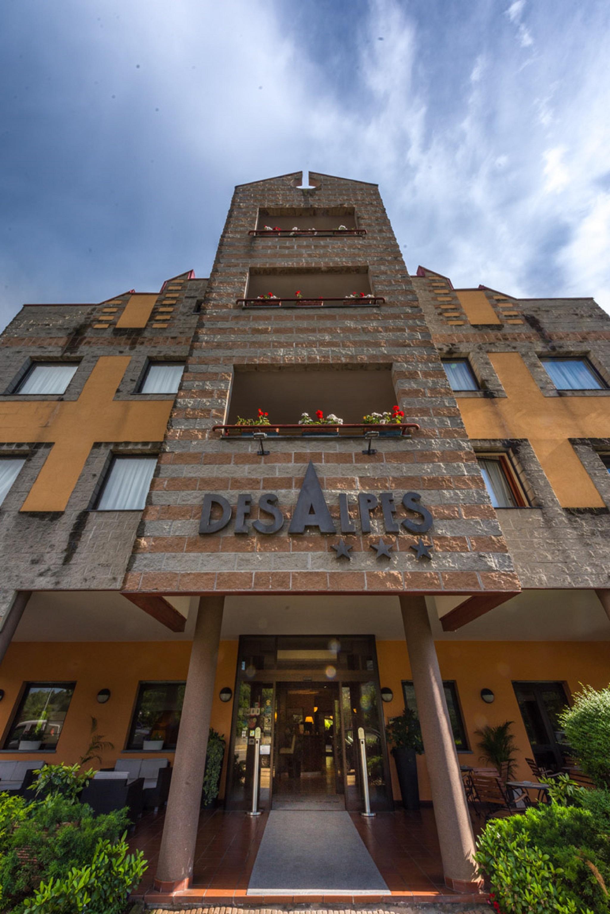Hotel Des Alpes Rosta Esterno foto