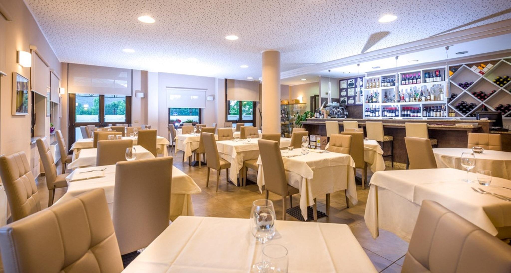 Hotel Des Alpes Rosta Esterno foto