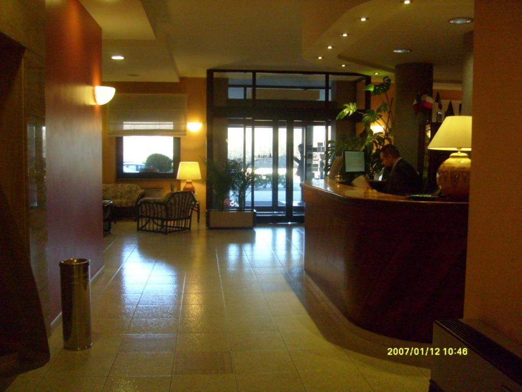 Hotel Des Alpes Rosta Esterno foto